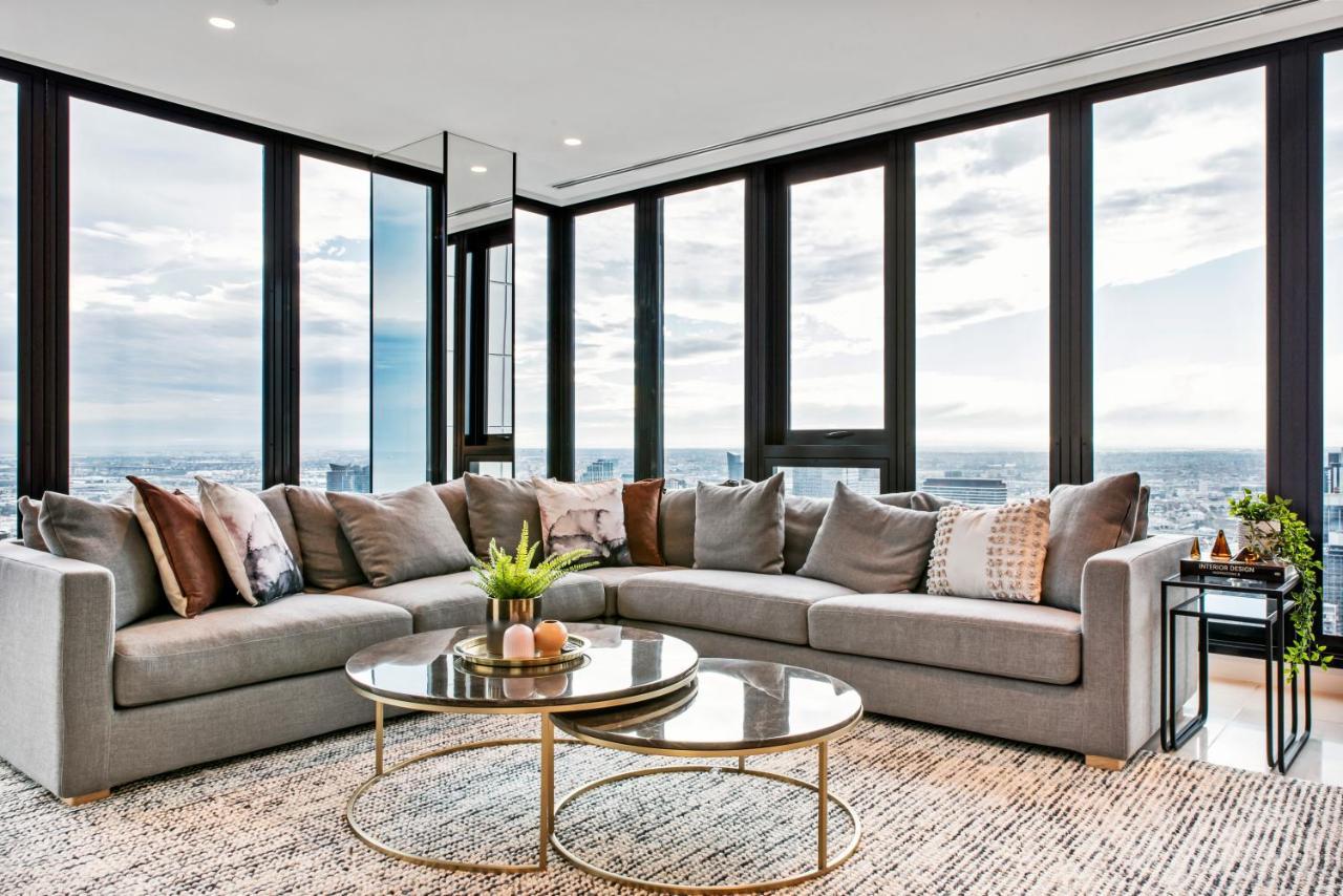 Panoramic Skyview Penthouse Apartment *