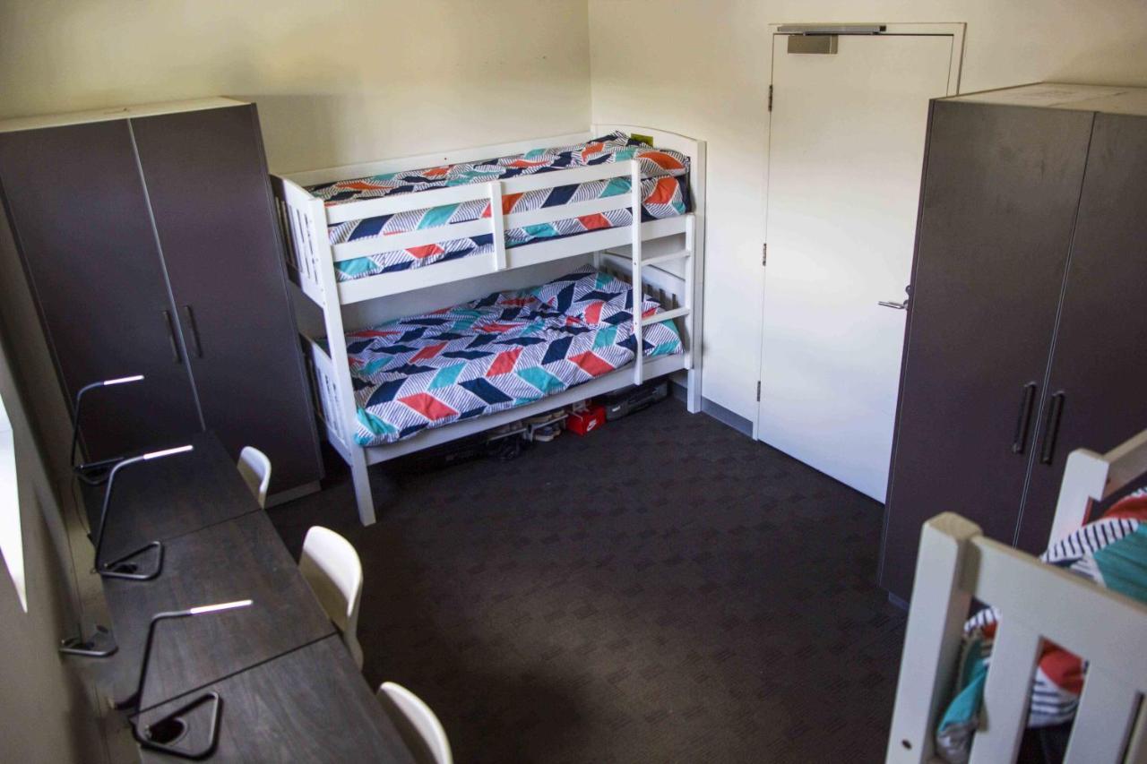 Hostel Carrichouse *