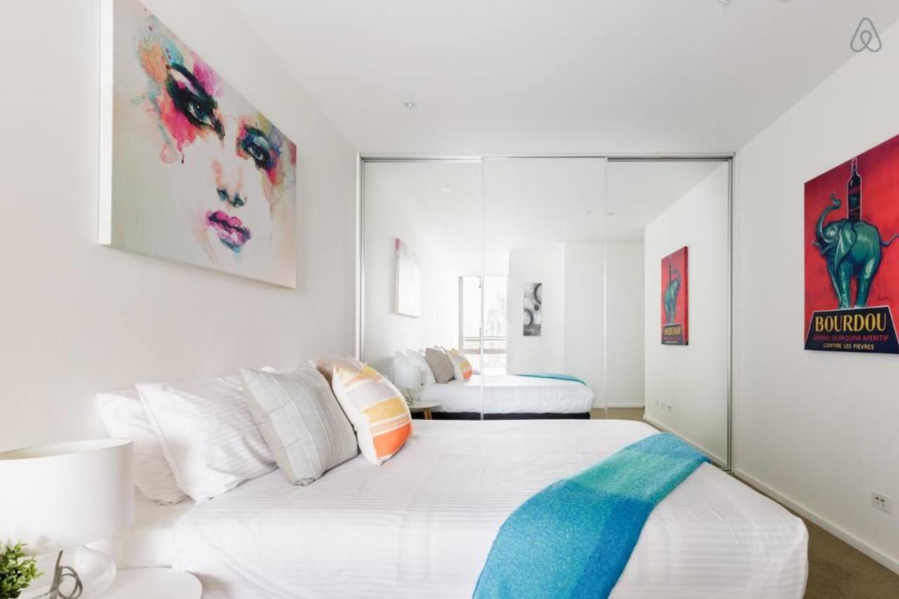 Complete Host Epic Apartment Melbourne