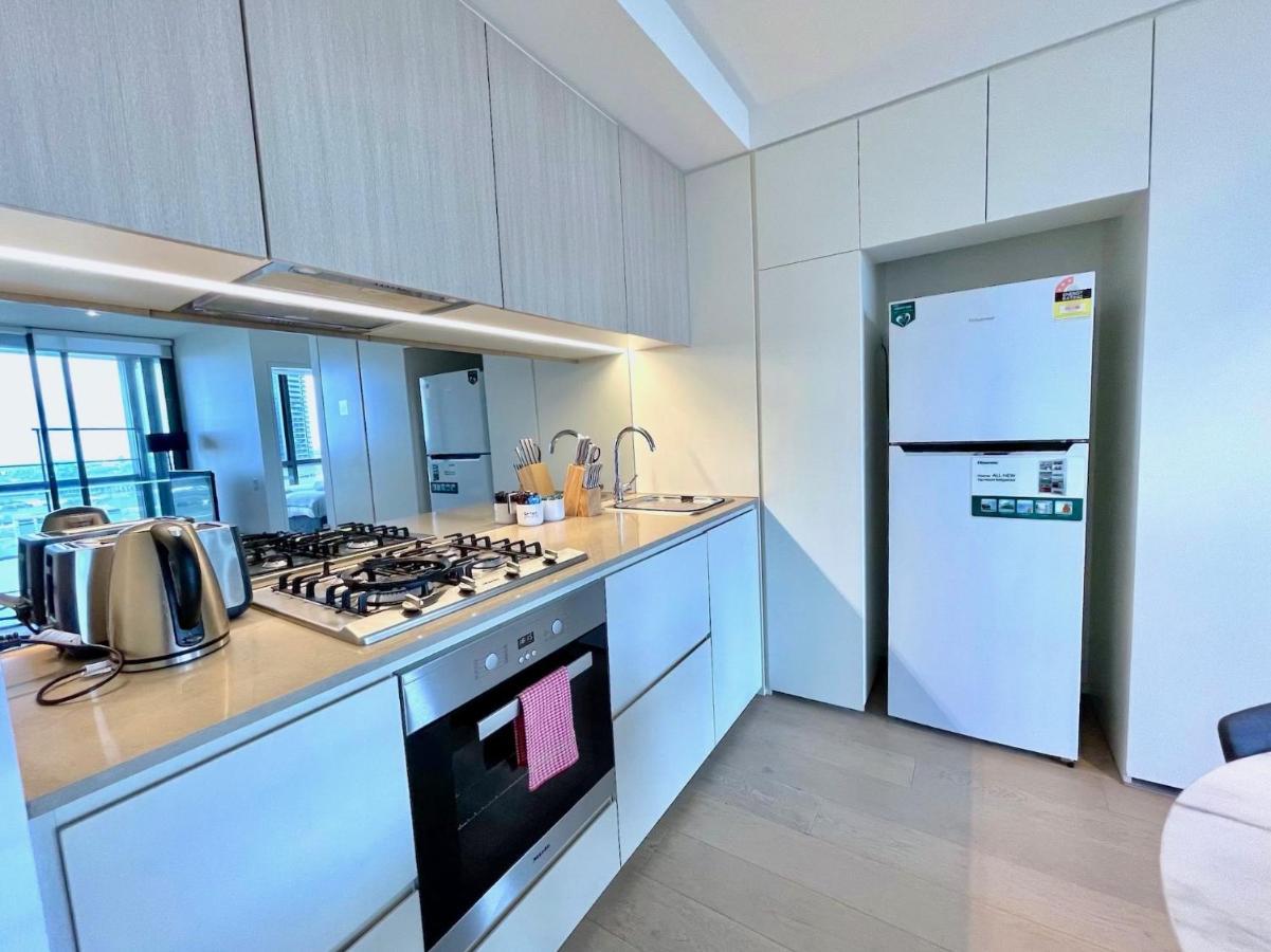 Apartment Brilliant Waterview 3b Secured Parking Melbourne