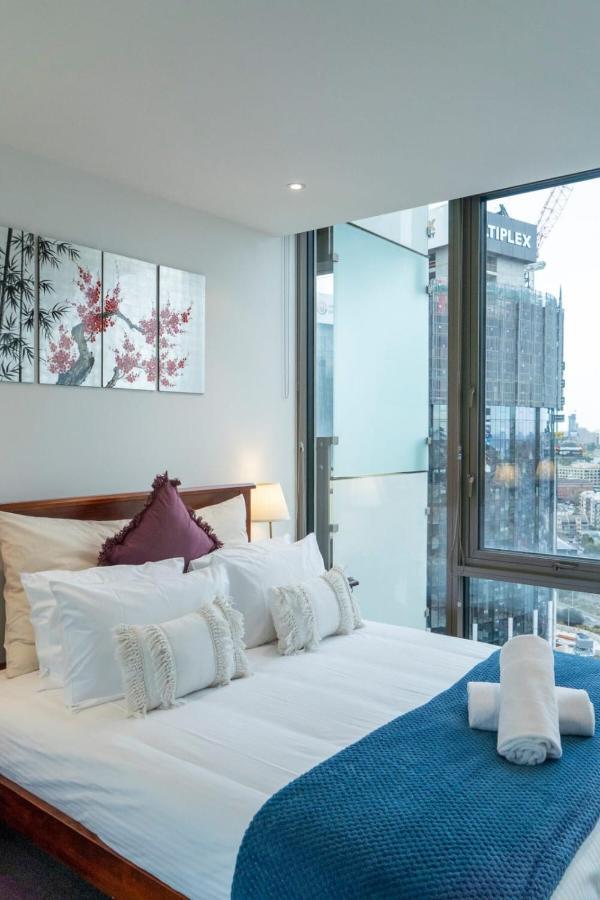 2 Bedroom With Views Apartment Melbourne