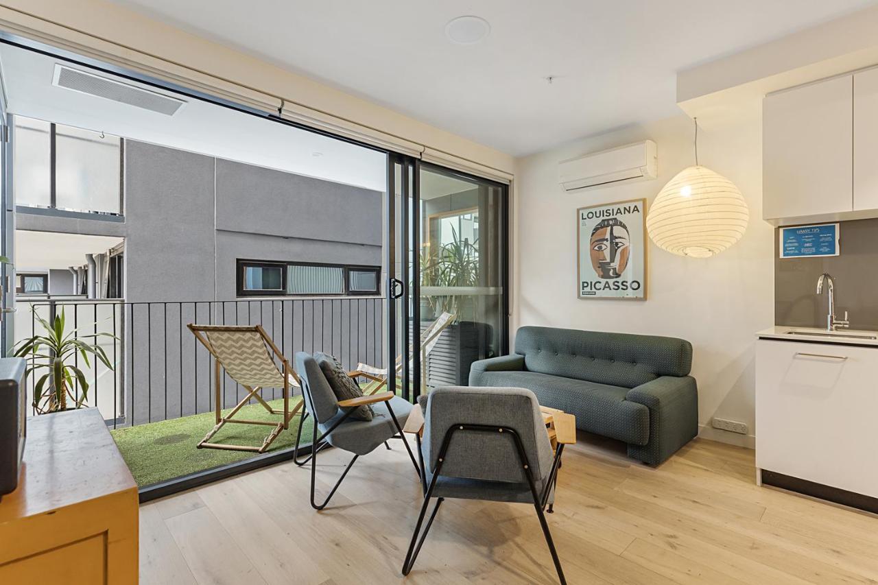 Inner Convenience In The Heart Of * Melbourne