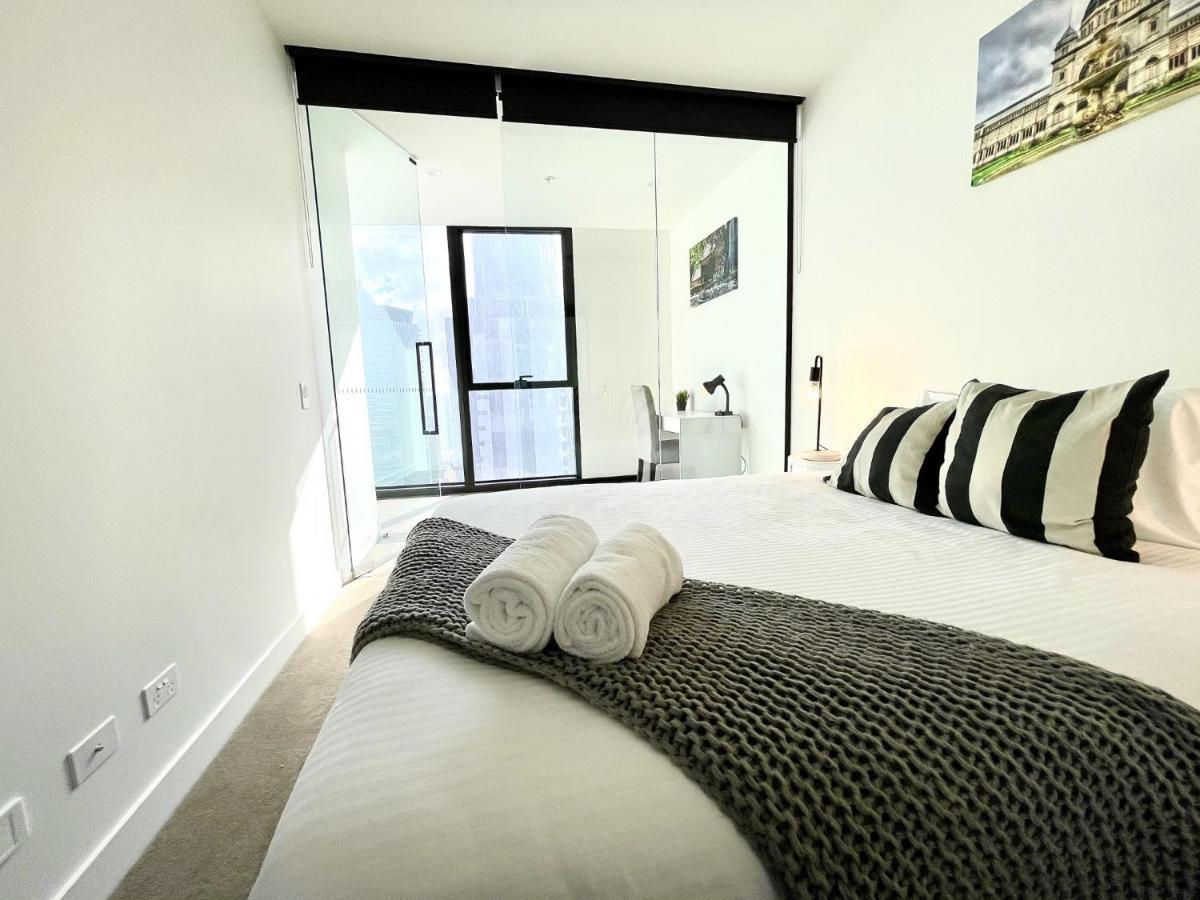 Apartment Readyset Southern Cross Melbourne