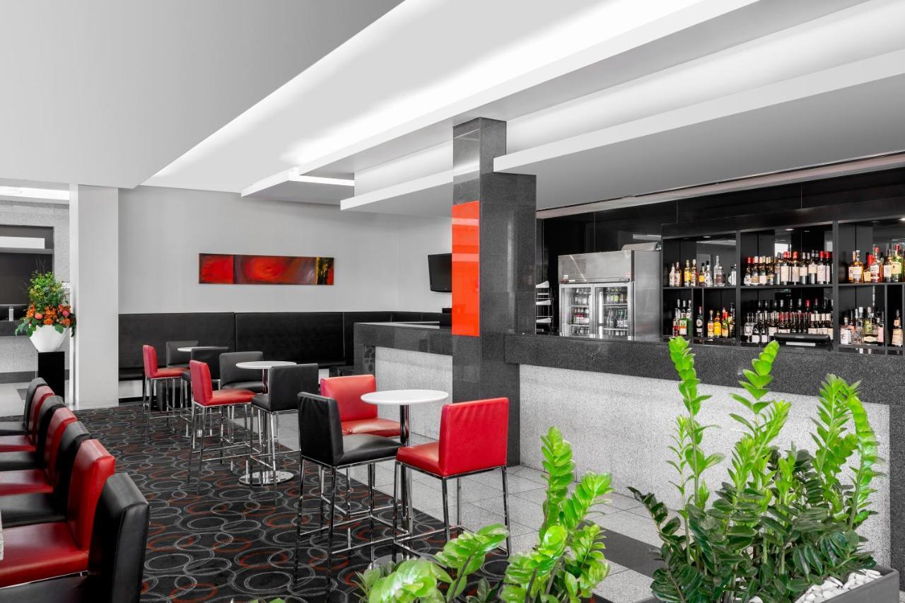 Mantra Airport Hotel