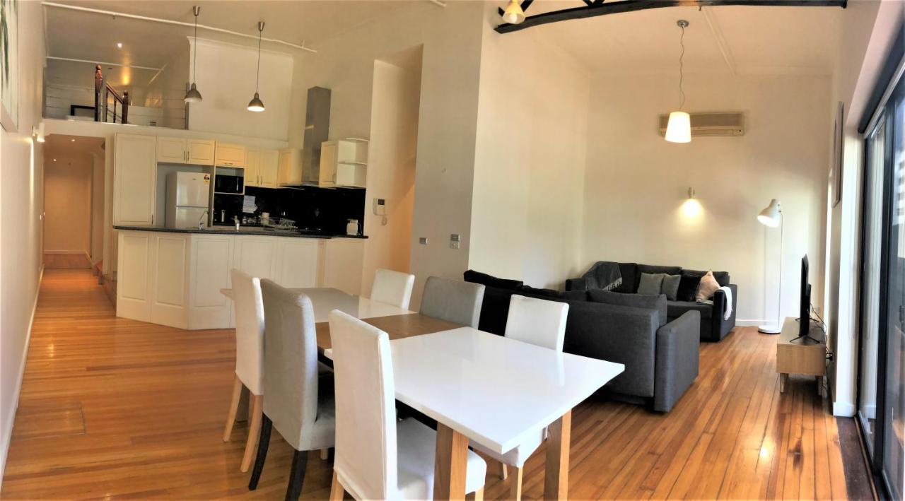 Readyset On King Apartment *