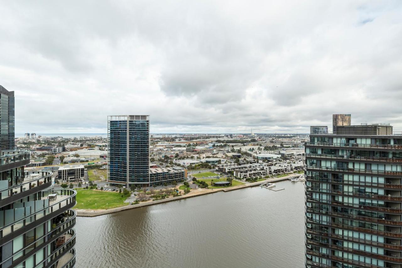 Kula Docklands O Aparthotel