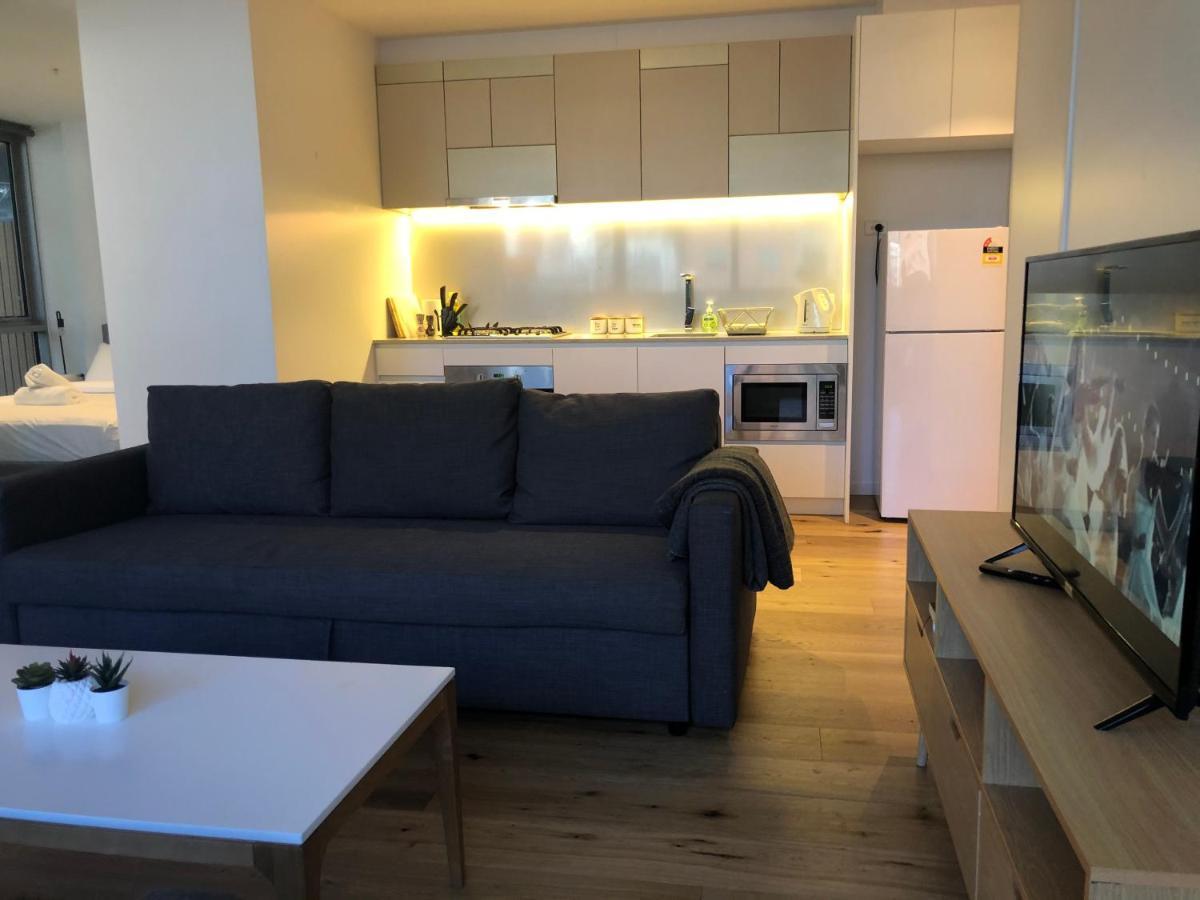 Readyset On Rose Lane Apartment