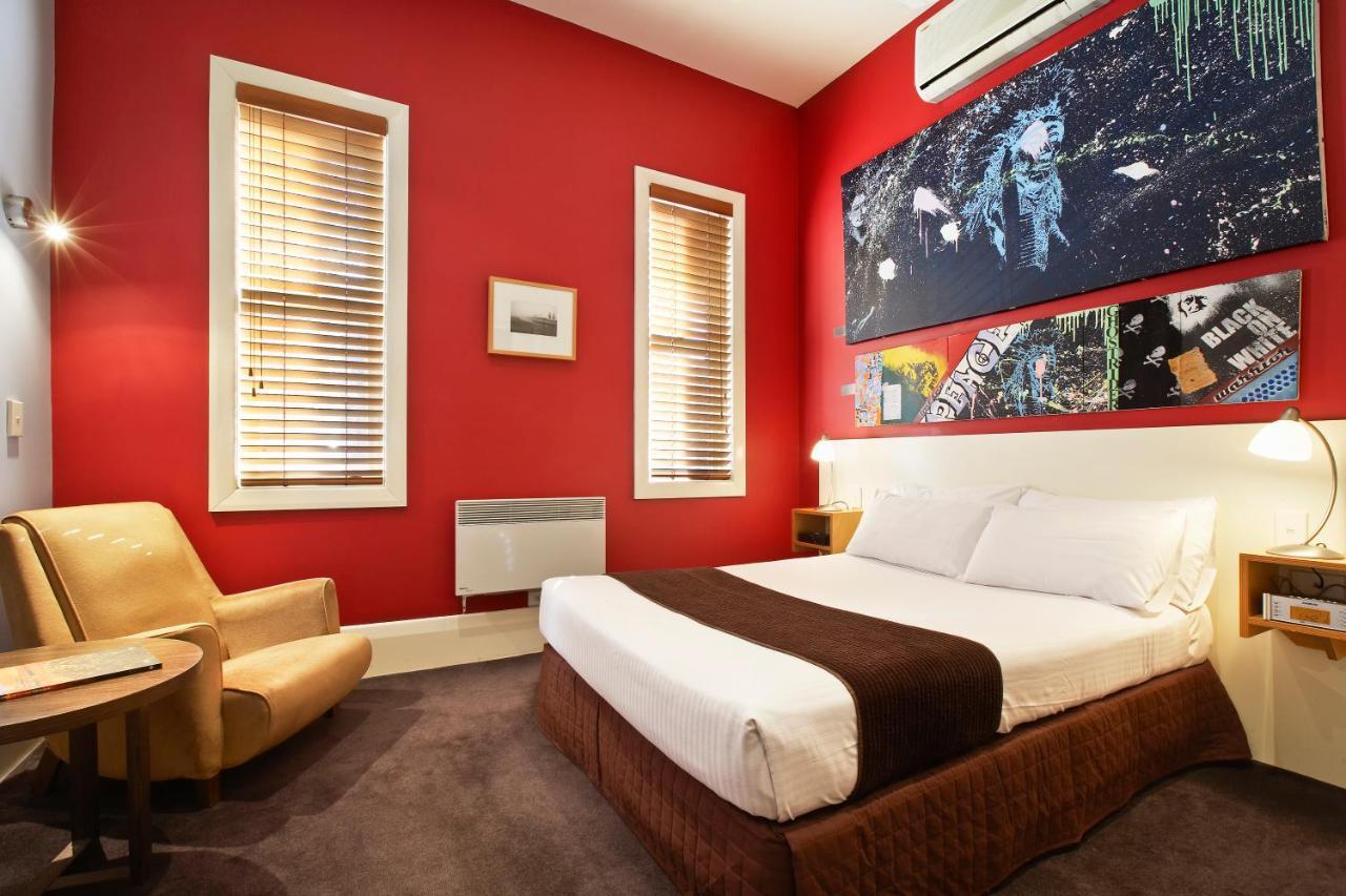 Tolarno 3* Melbourne