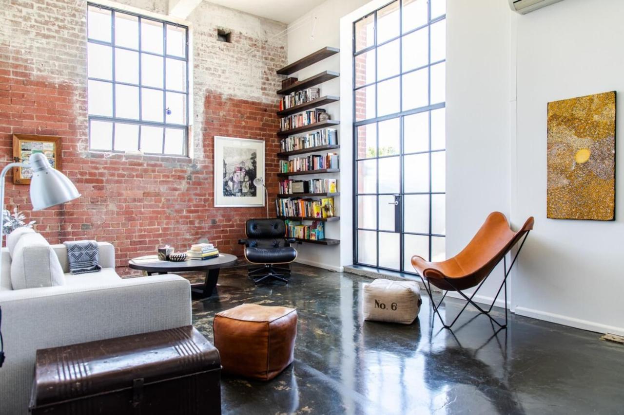 Stylish Warehouse Conversion In Heart Of Fitzroy Apartment *
