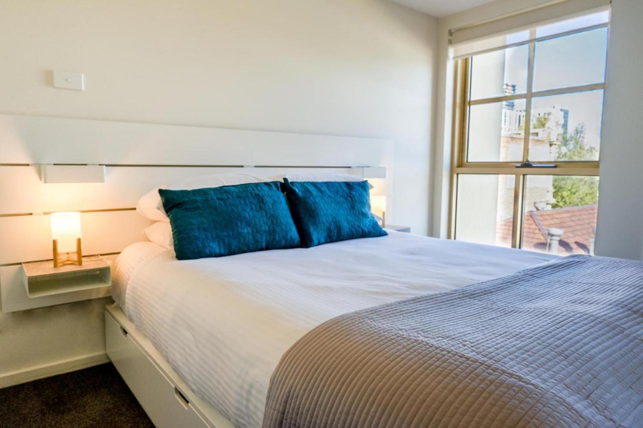 Madecomfy Spacious Cbd In Prime Location *
