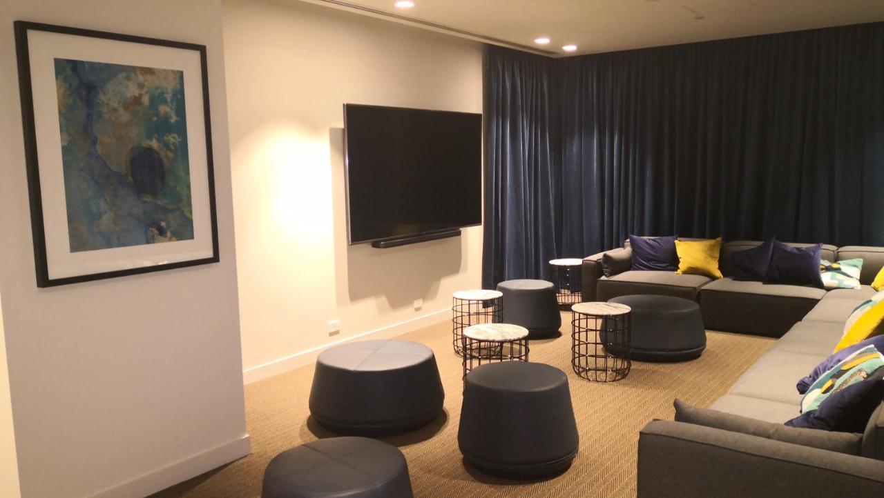 Royal Executive Living Caulfield Corporate * Melbourne