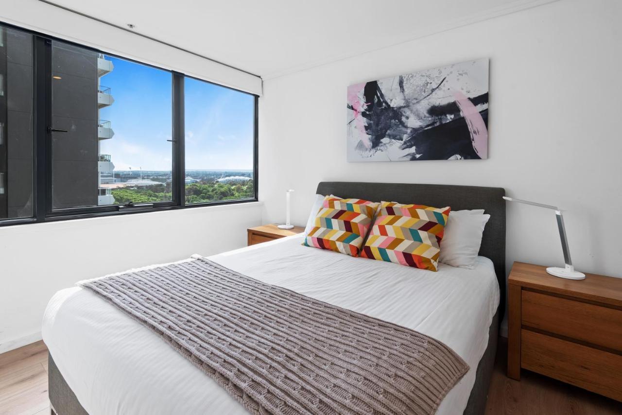 Apartment Executive Getaway With Views Melbourne