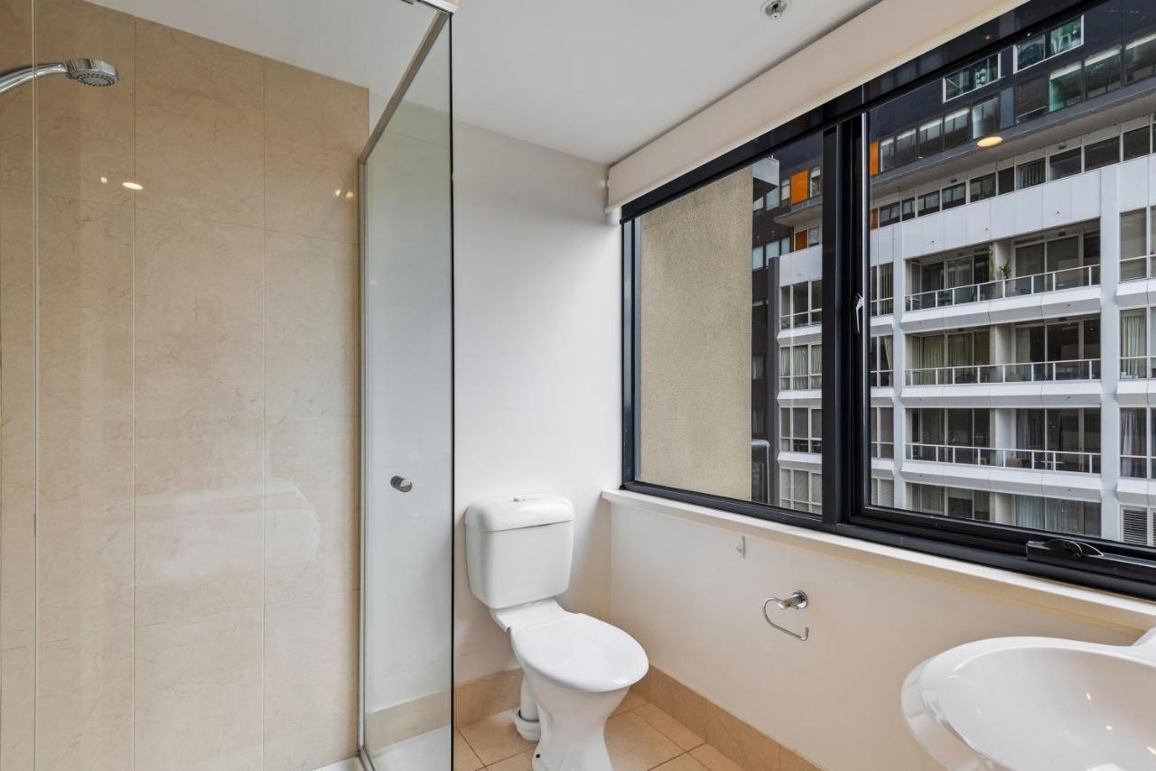 Executive Getaway With Views Apartment Melbourne