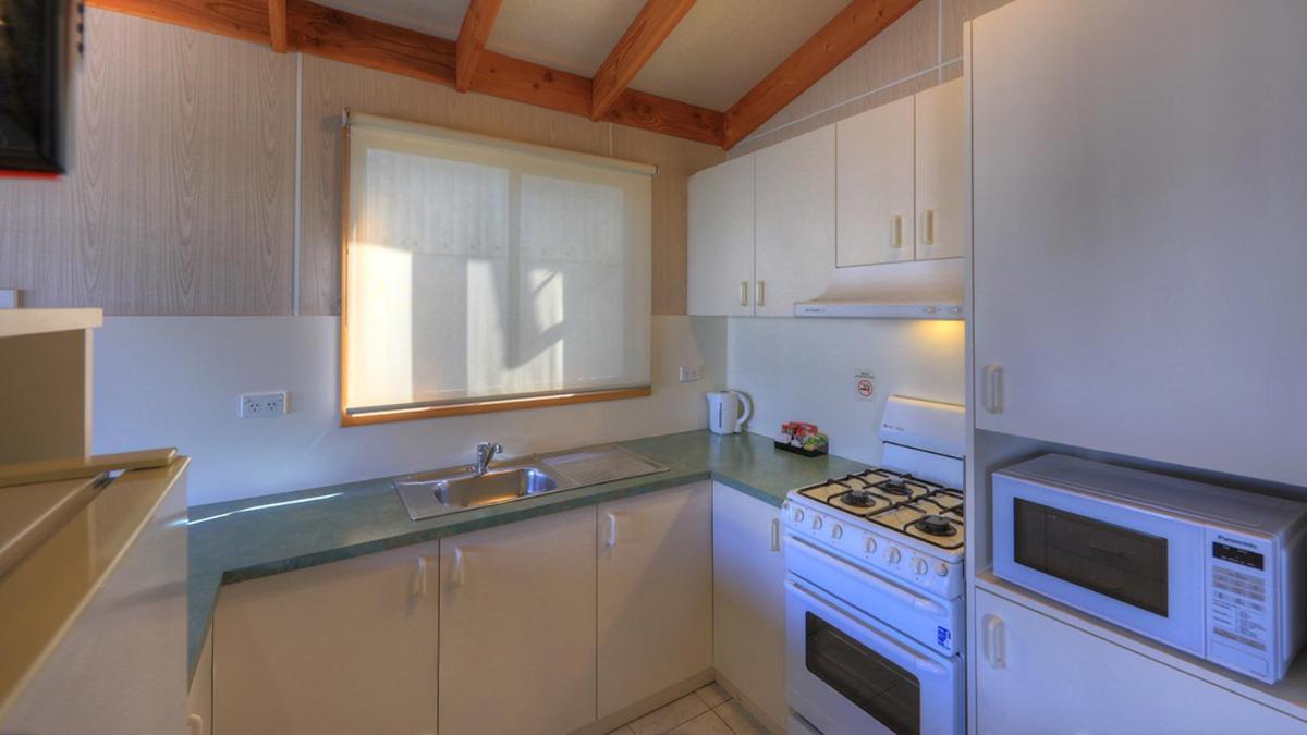 Airport Tourist Village Holiday park 3*