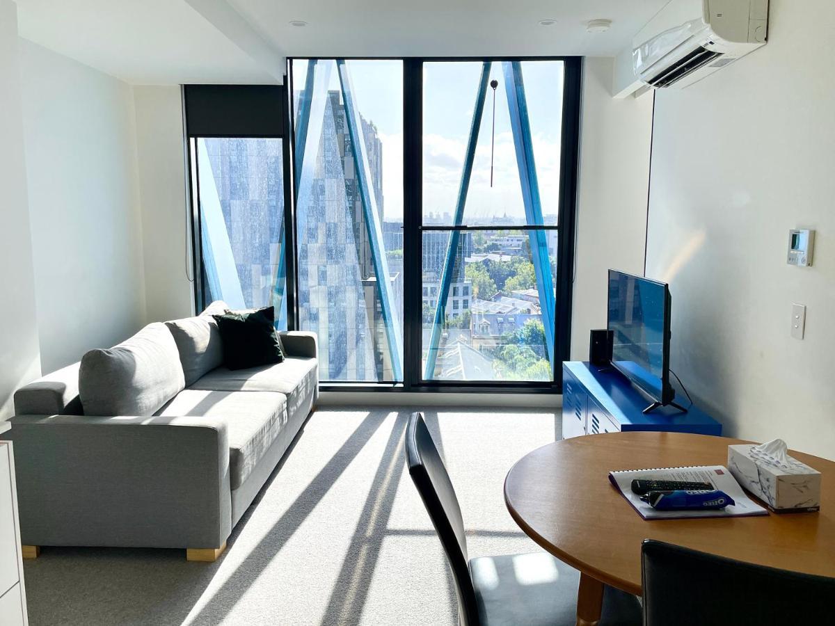 Apartment Readyset On Bouverie Melbourne