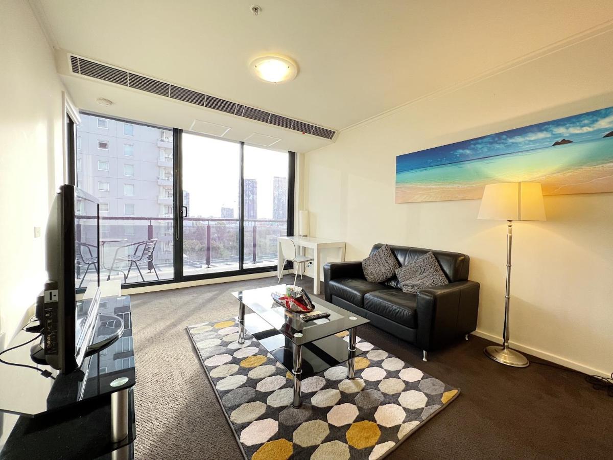 Southbank One Bedroom Near Crown Casino & Convention Centre Apartment *