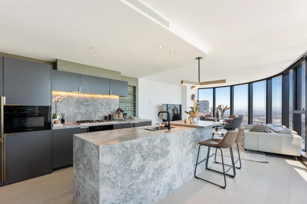 Sky High Deluxe Presidential Penthouse *
