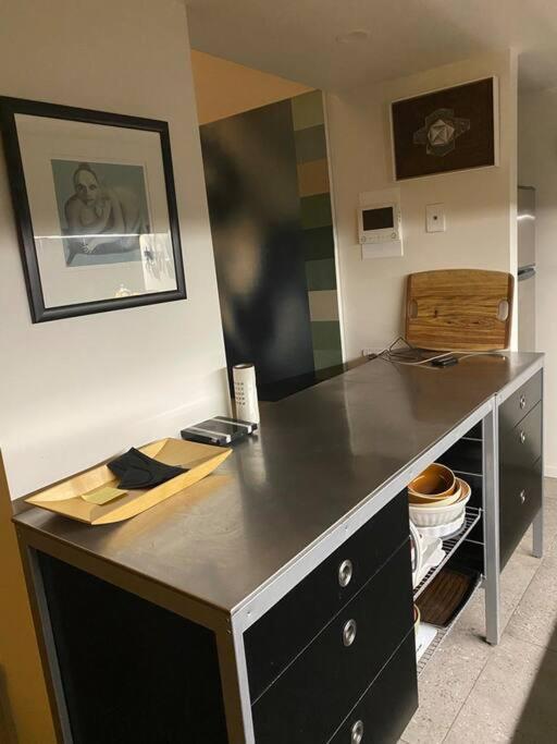 Spacious Split-level 3-bed Melbourne