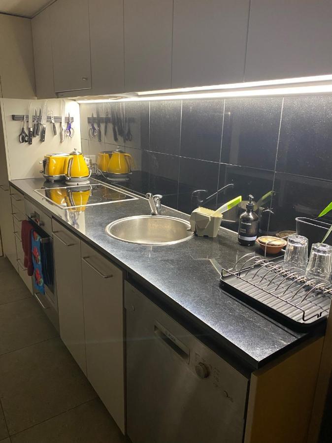 Apartment Spacious Split-level 3-bed