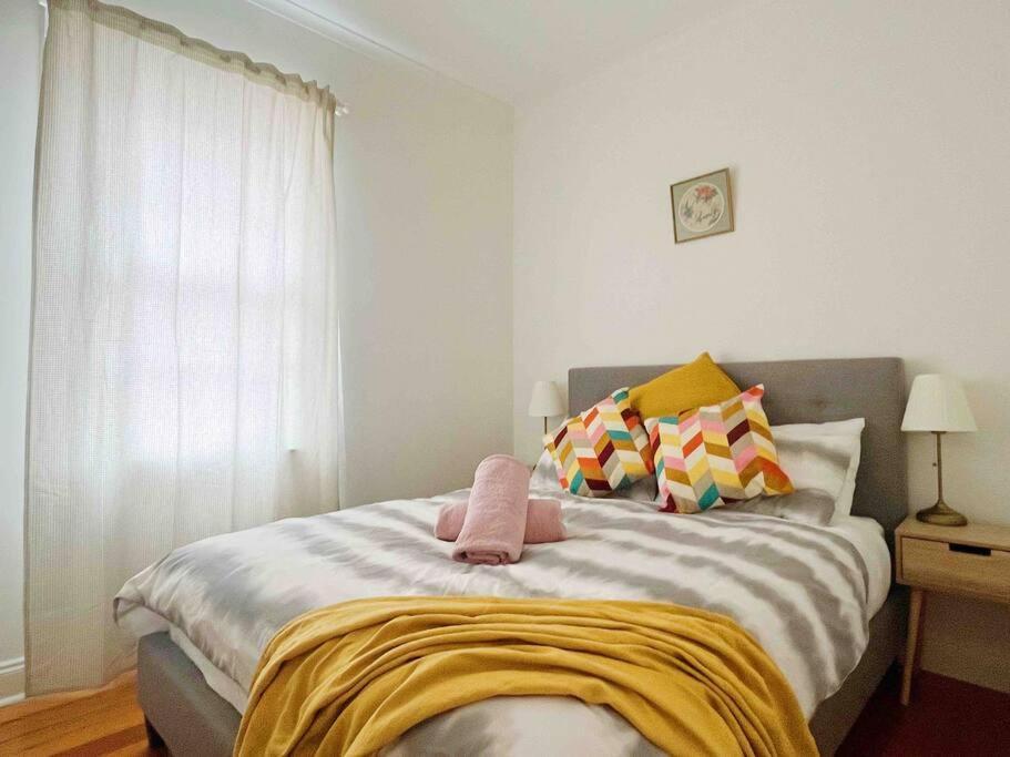 Cheerful 2 Bedroom Residential Apartment