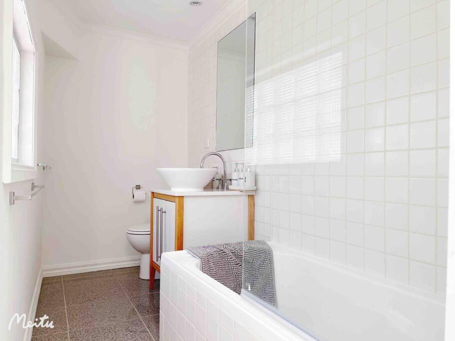 Apartment Cheerful 2 Bedroom Residential