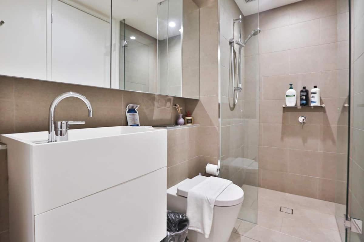 Australia108 Stylish Southbank Lamaison Apartment *