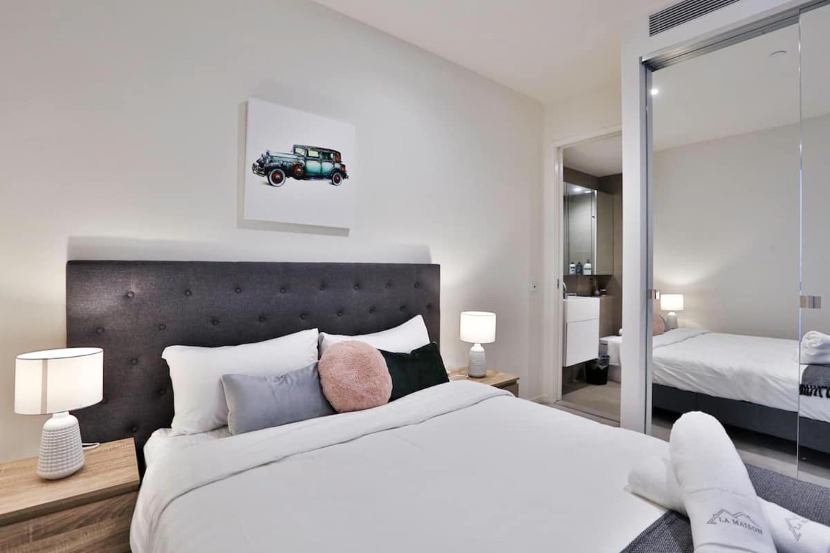 Apartment Australia108 Stylish Southbank Lamaison