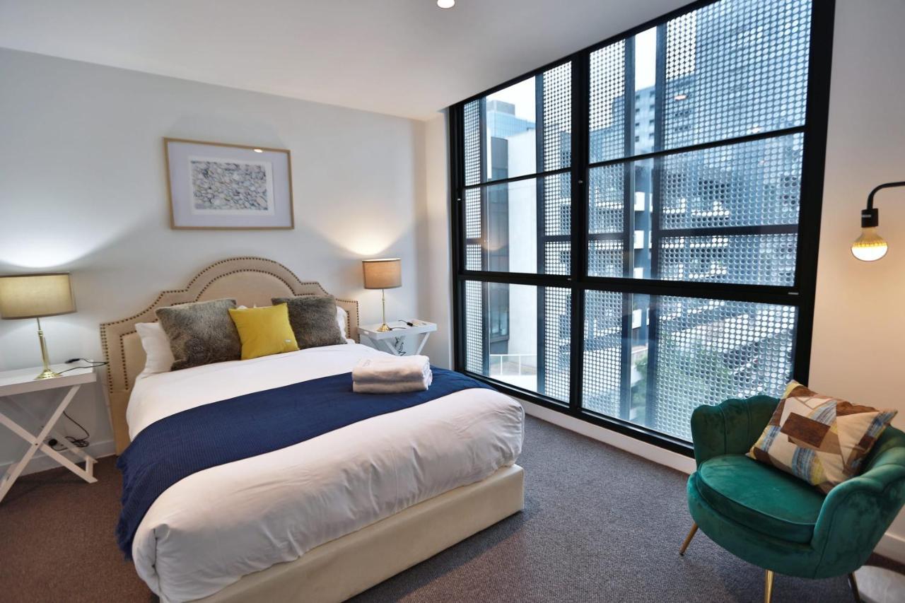 Luxury Beautiful In South Yarra Apartment