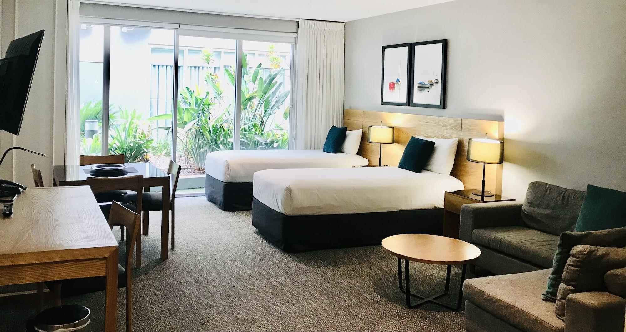 Aparthotel Quest Brighton On The Bay 3*