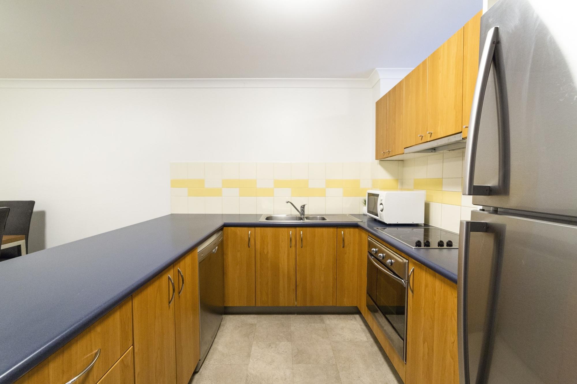 Amazing Accommodations: St Kilda 4* Melbourne