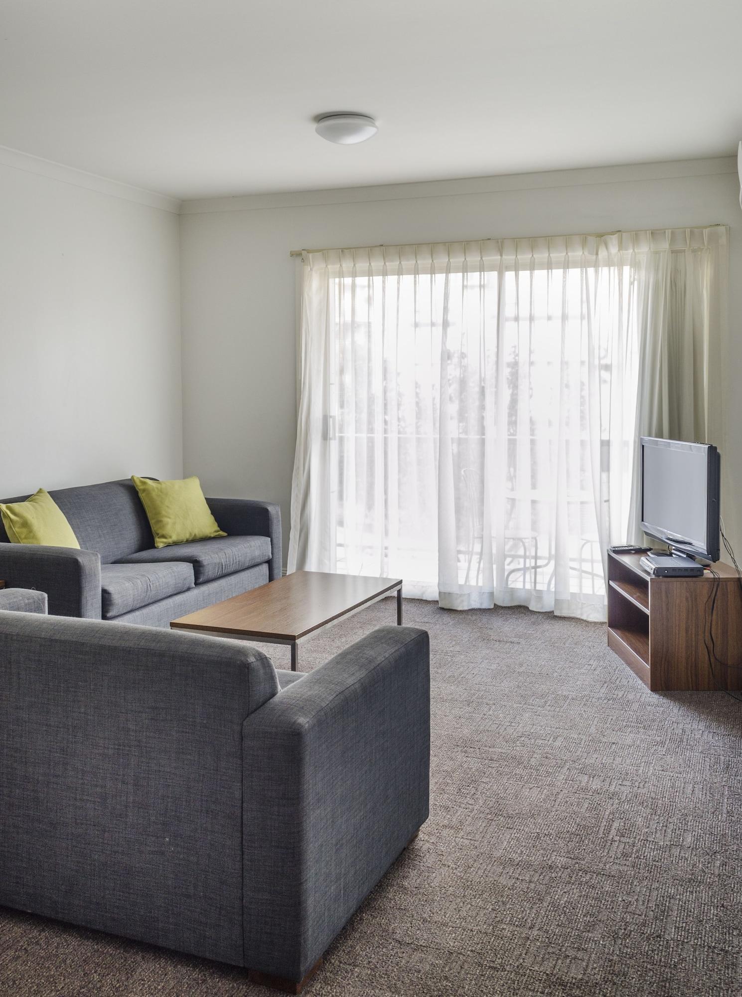 Amazing Accommodations: St Kilda Aparthotel Melbourne