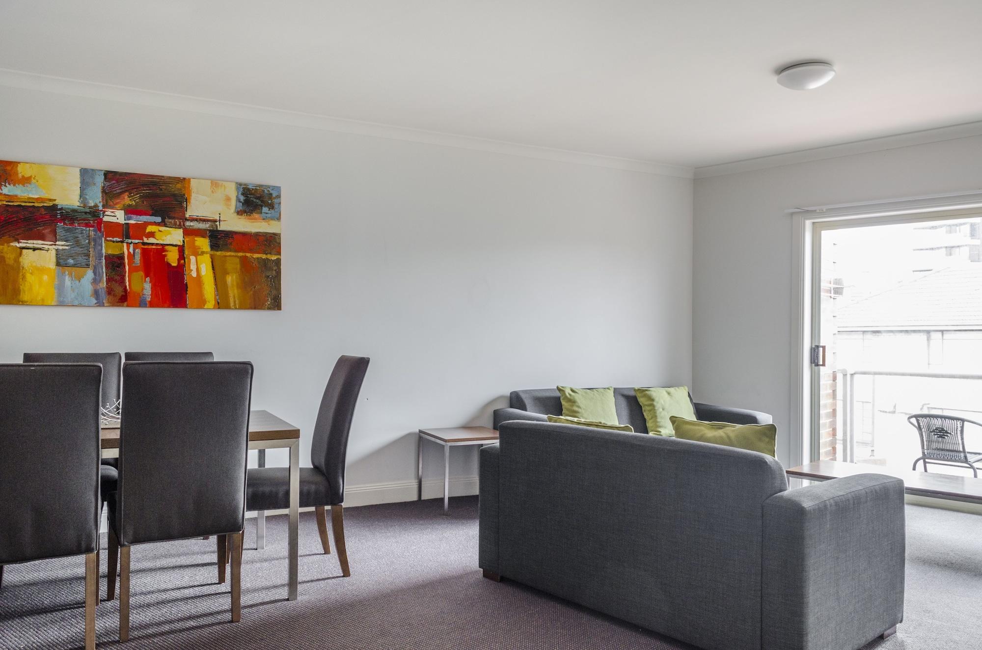 Amazing Accommodations: St Kilda Aparthotel Melbourne