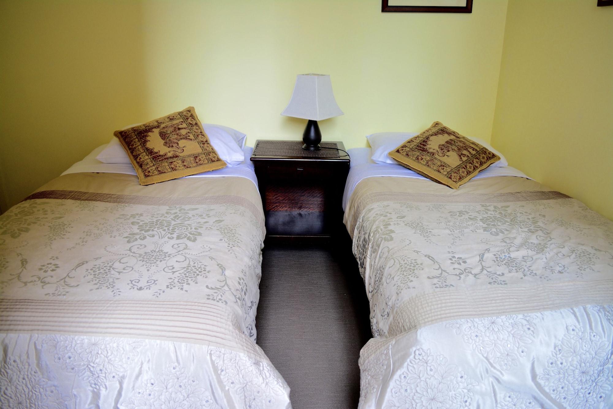 Knightsbridge 3* Melbourne