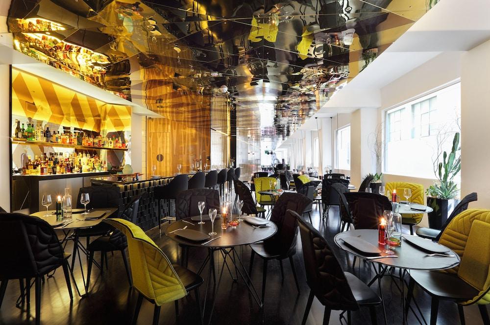 Adelphi 5* Melbourne
