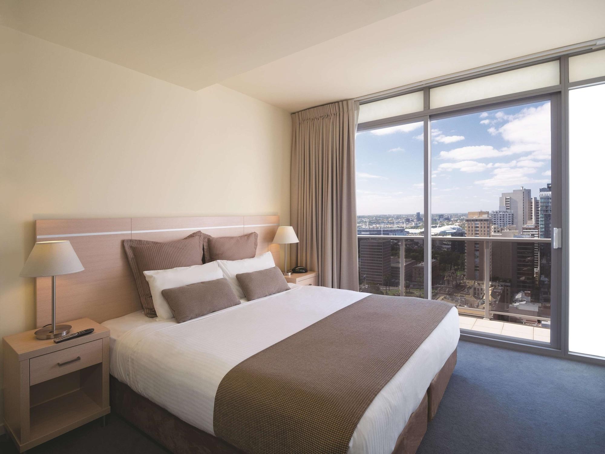 Aparthotel Oaks On Lonsdale 4*