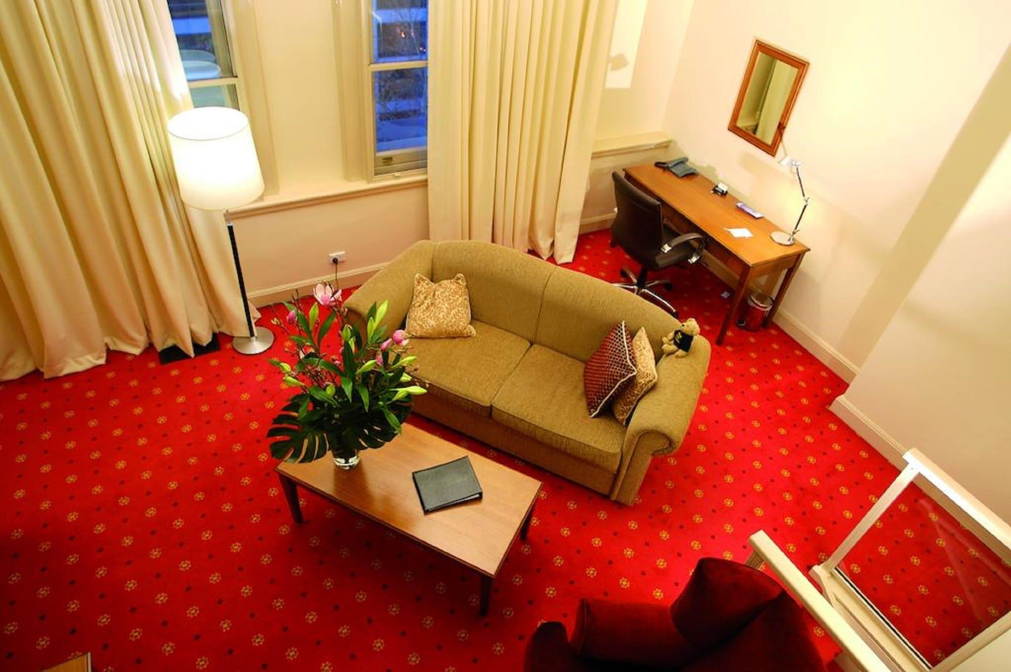 Grand Hotel Melbourne