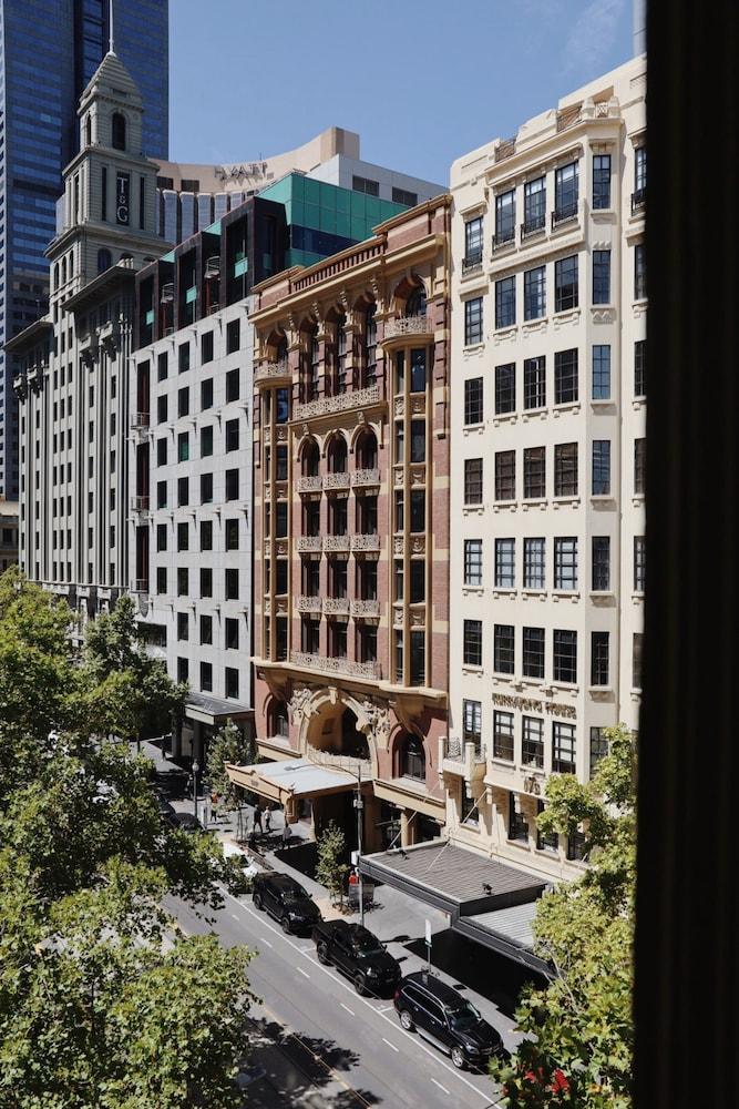Collins Aparthotel Melbourne