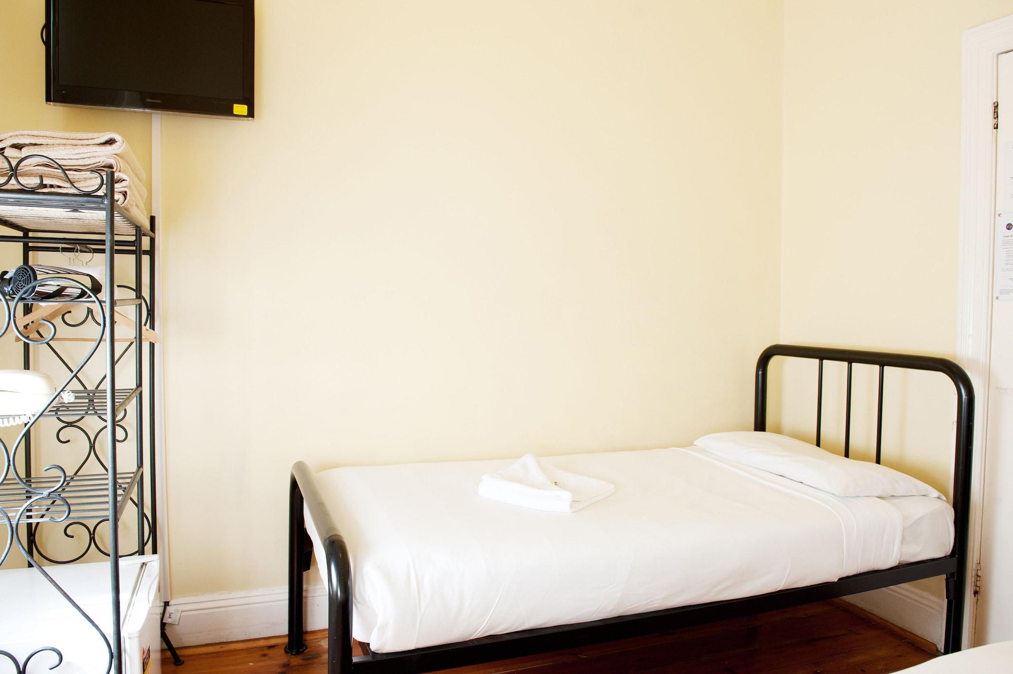 Claremont Hostel *