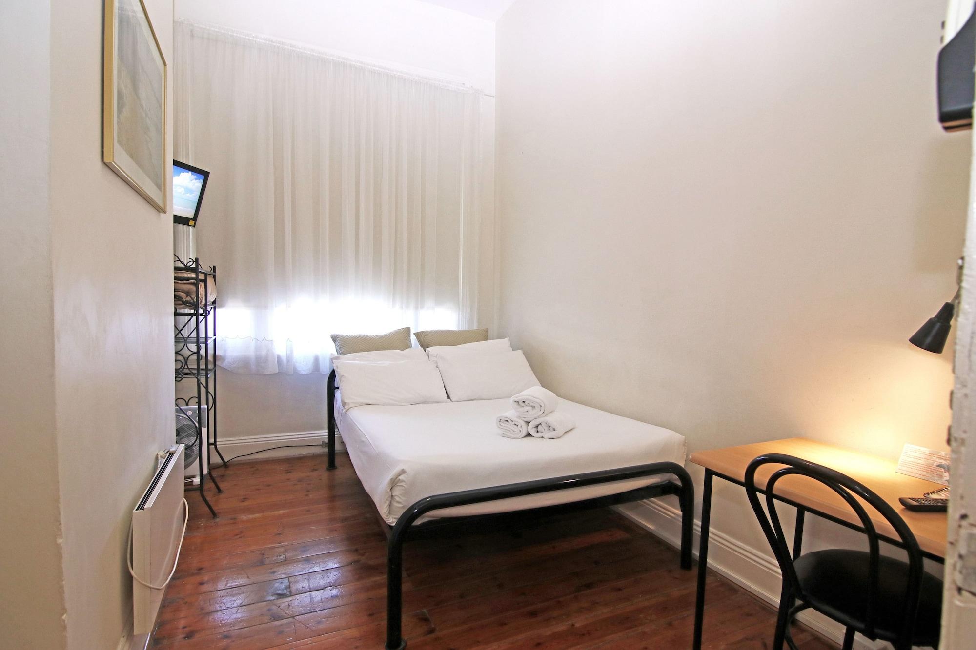 Hostel Claremont *