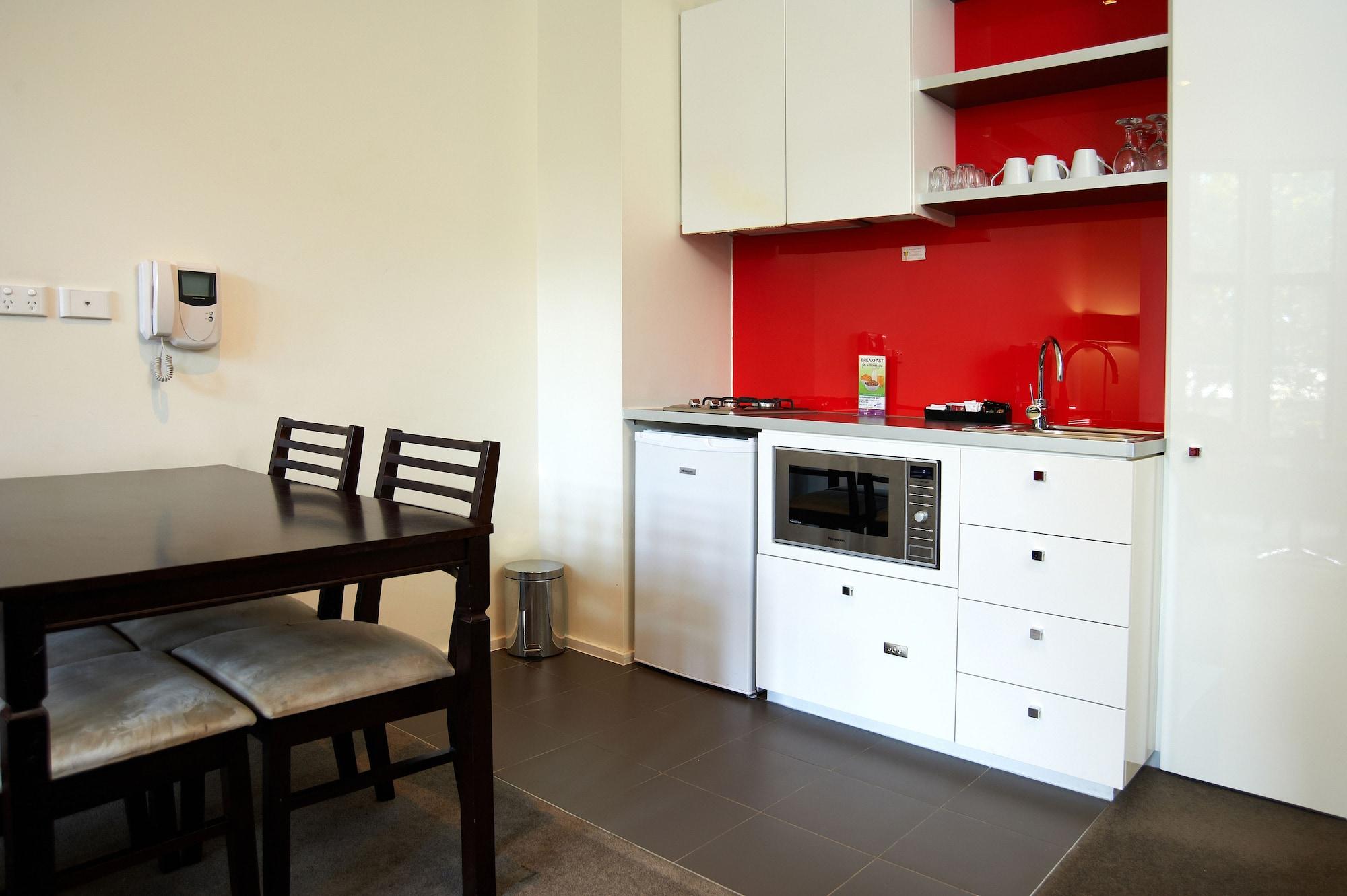 Comfort On Elizabeth Hotel 4*