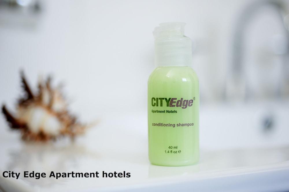 Comfort On Elizabeth Hotel