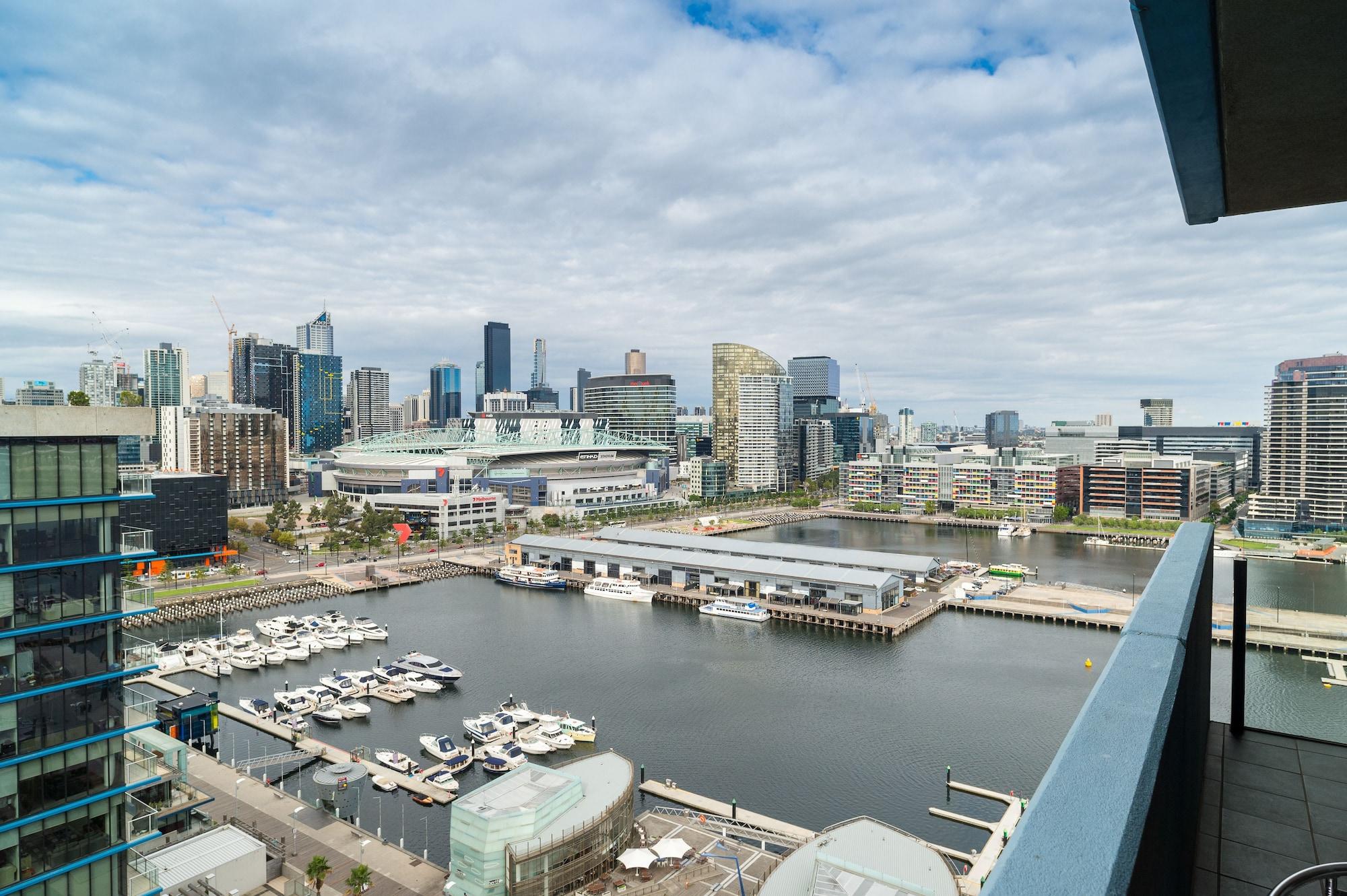 Aparthotel Akom At Docklands