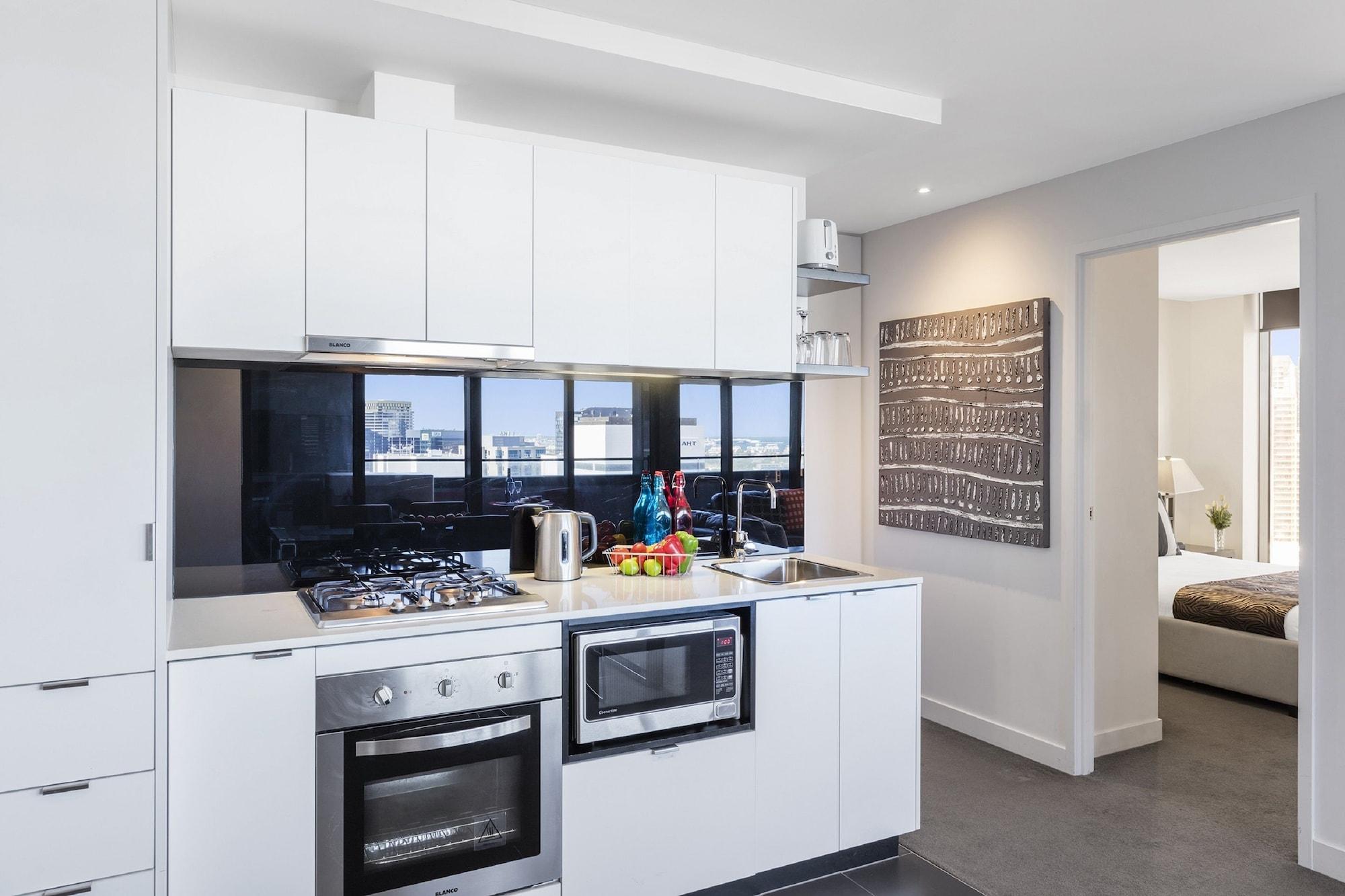 Aura On Flinders Serviced