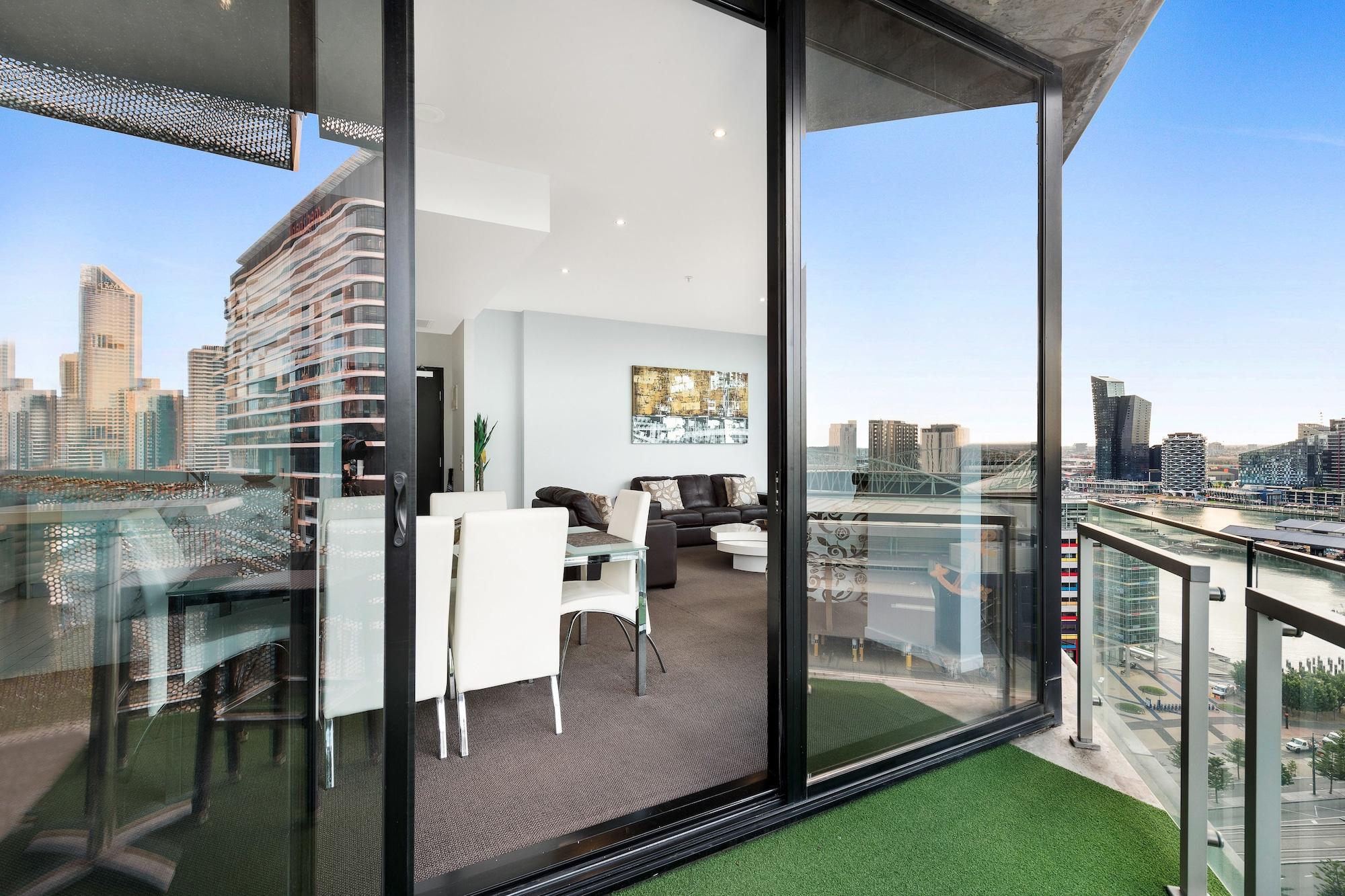 Docklands Executive -