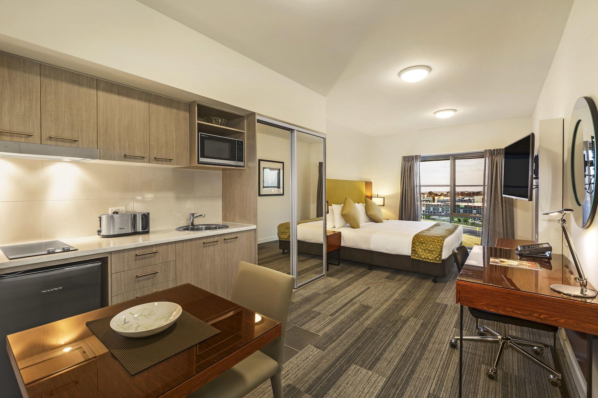 Quest Airport Aparthotel