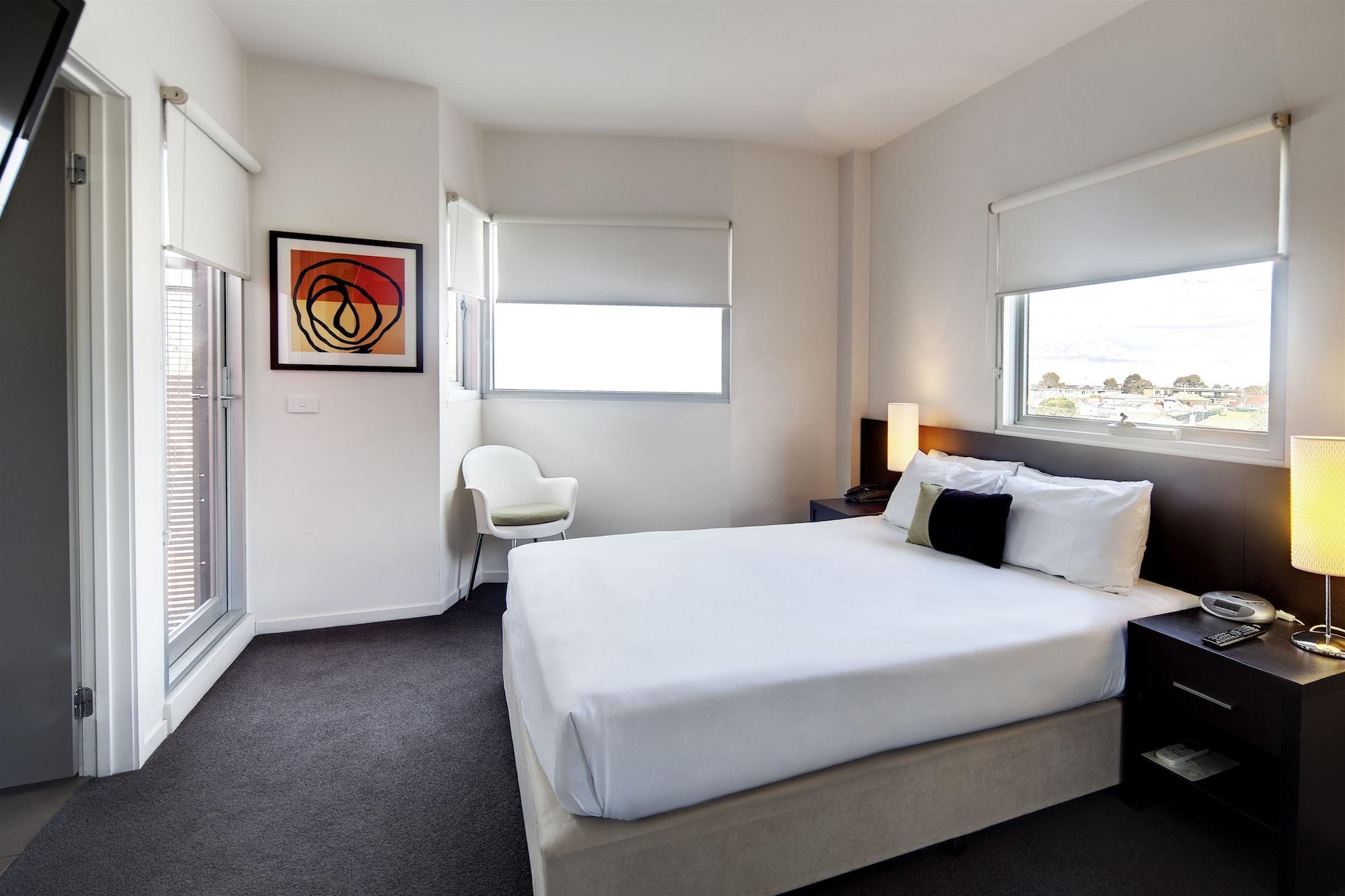 Punthill Essendon 4*
