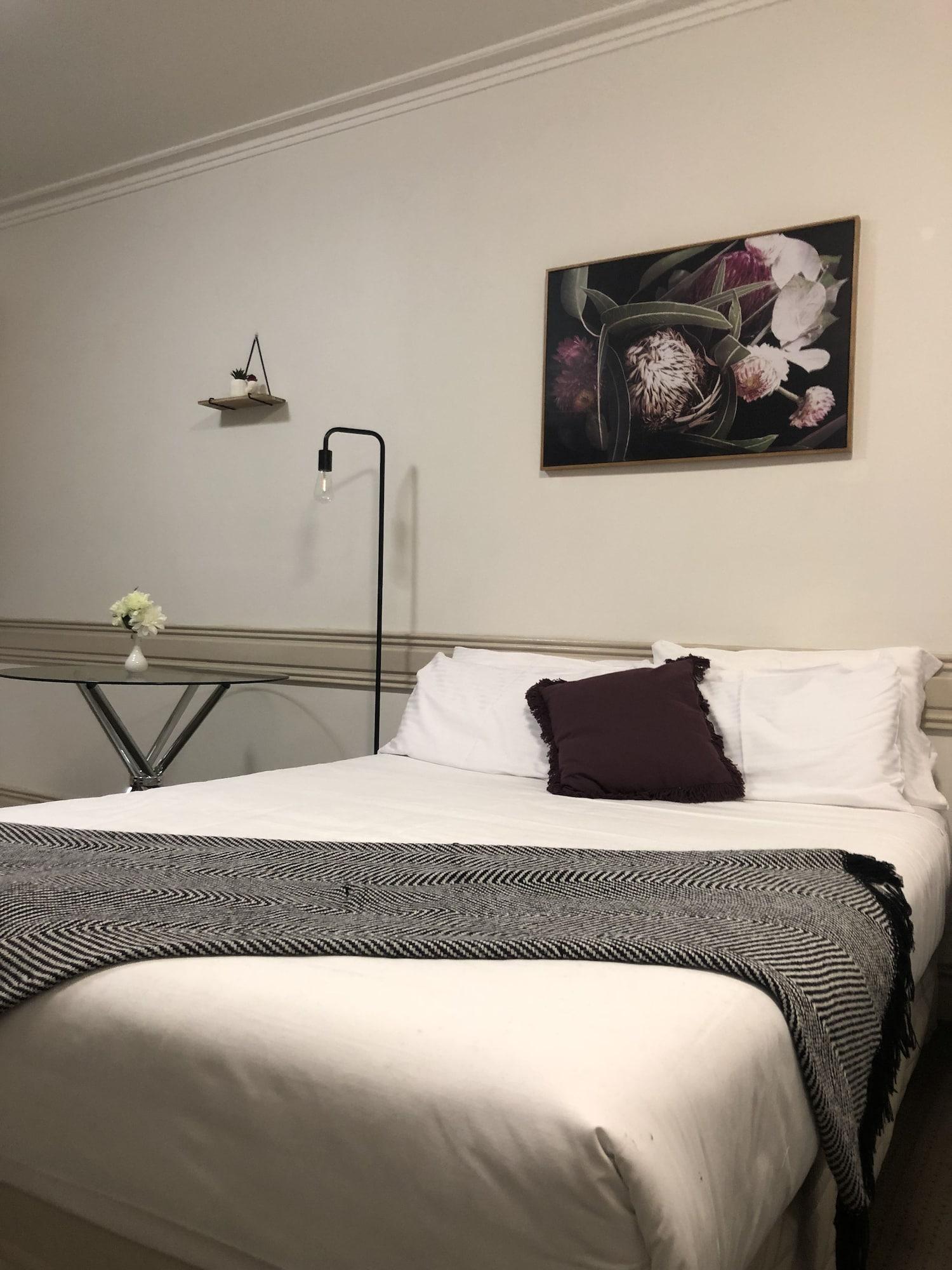 Aparthotel Beaumont Kew 4*