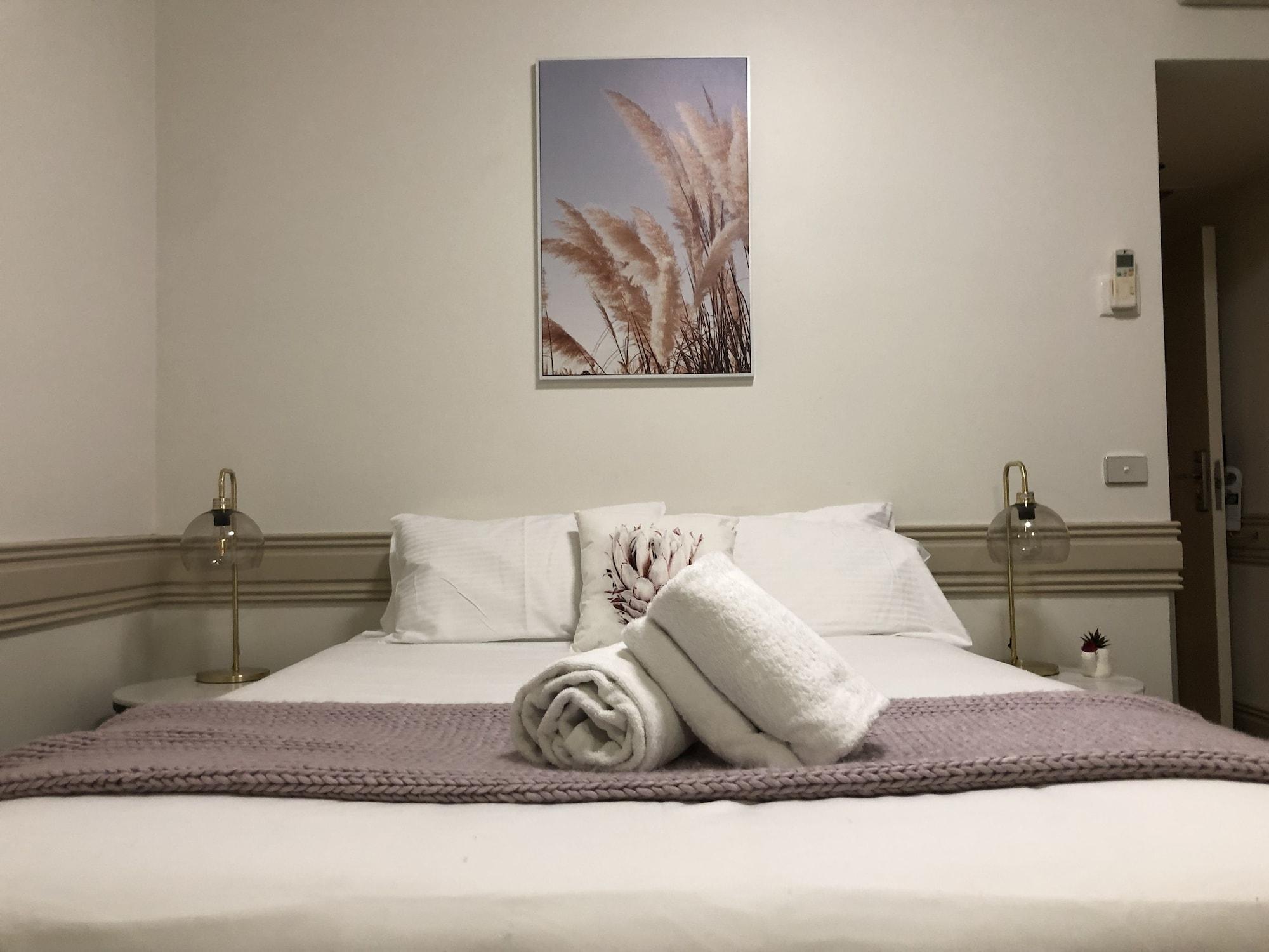 Beaumont Kew 4*