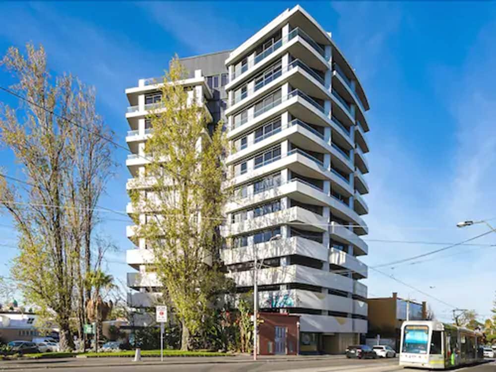 Beaumont Kew Aparthotel