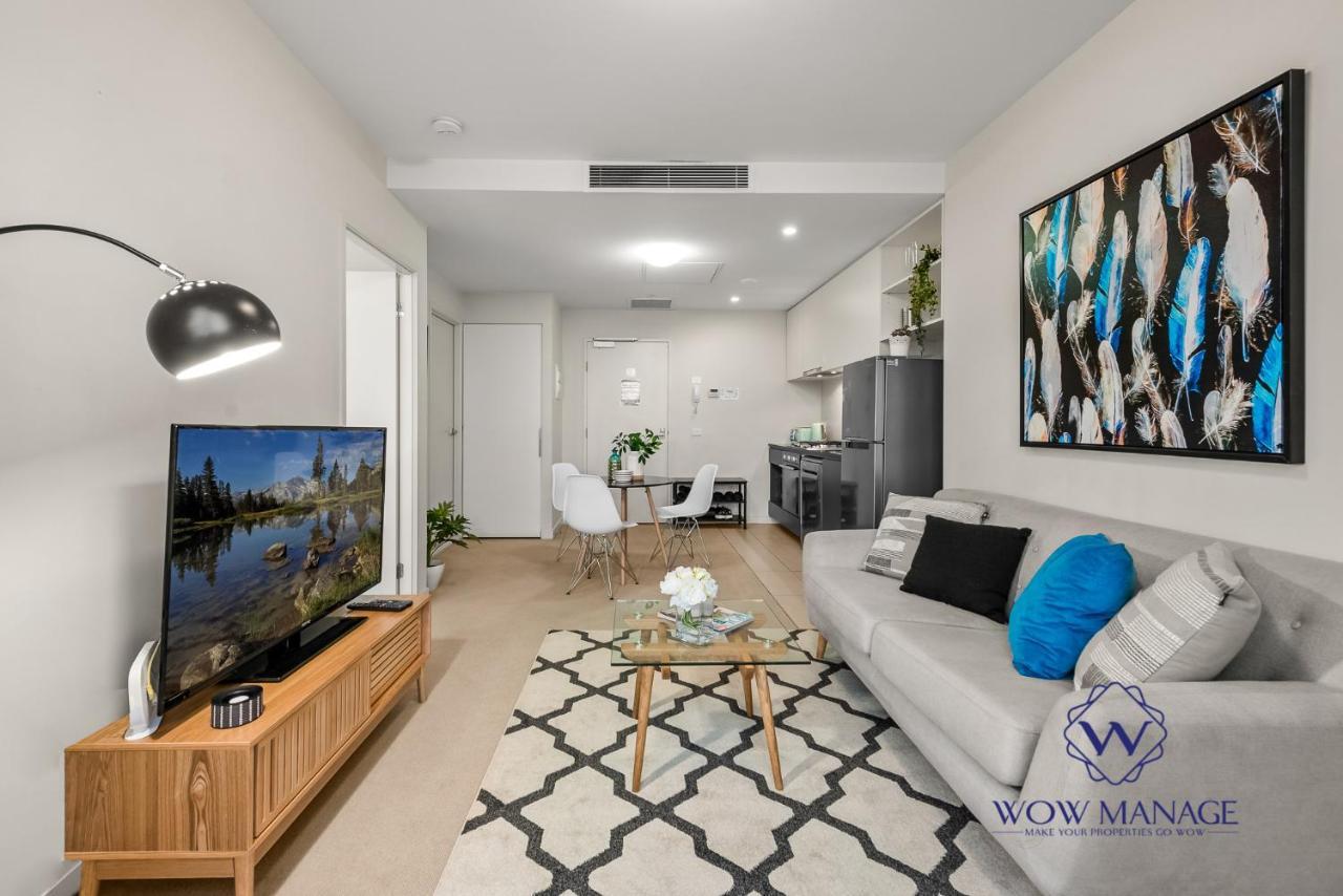 Apartment Wow On Collins